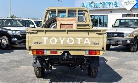 Buy Import Toyota Land Cruiser Beige Car in Import - Dubai in Aragatsotn Buy Import Toyota Land Cruiser Beige Car in Import - Dubai in Aragatsotn