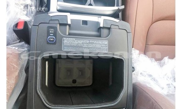 Buy Import Toyota Land Cruiser Black Car in Import - Dubai in Aragatsotn Buy Import Toyota Land Cruiser Black Car in Import - Dubai in Aragatsotn