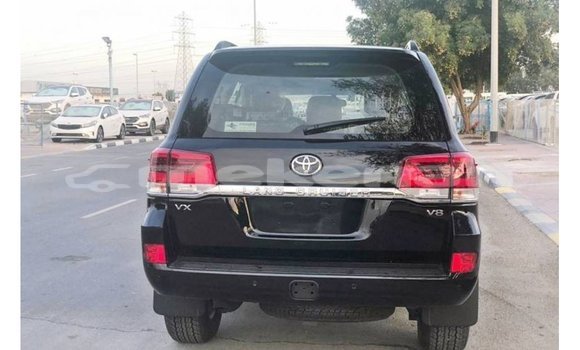 Buy Import Toyota Land Cruiser Black Car in Import - Dubai in Aragatsotn Buy Import Toyota Land Cruiser Black Car in Import - Dubai in Aragatsotn