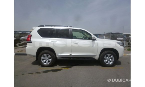 Buy Import Toyota Prado White Car in Import - Dubai in Aragatsotn Buy Import Toyota Prado White Car in Import - Dubai in Aragatsotn