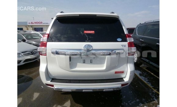 Buy Import Toyota Prado White Car in Import - Dubai in Aragatsotn Buy Import Toyota Prado White Car in Import - Dubai in Aragatsotn