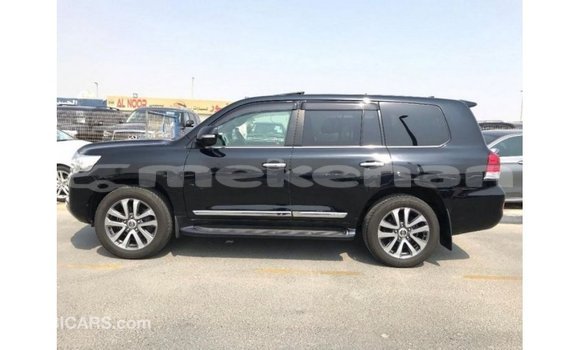 Buy Import Toyota Land Cruiser Black Car in Import - Dubai in Aragatsotn Buy Import Toyota Land Cruiser Black Car in Import - Dubai in Aragatsotn