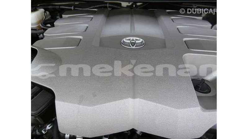 Big with watermark toyota land cruiser aragatsotn import dubai 2282