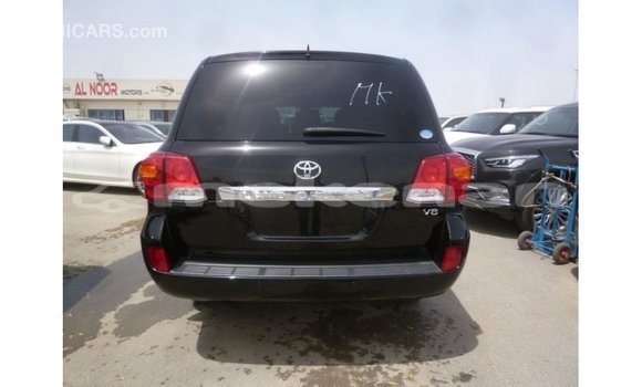 Buy Import Toyota Land Cruiser Black Car in Import - Dubai in Aragatsotn Buy Import Toyota Land Cruiser Black Car in Import - Dubai in Aragatsotn