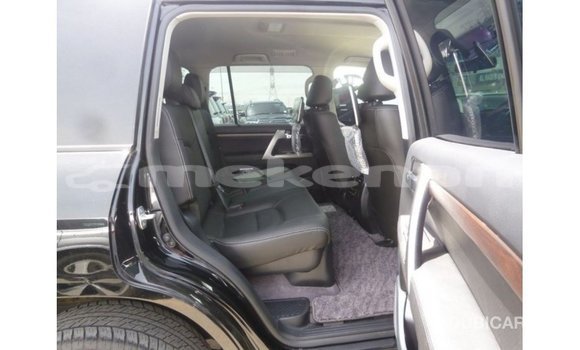 Buy Import Toyota Land Cruiser Black Car in Import - Dubai in Aragatsotn Buy Import Toyota Land Cruiser Black Car in Import - Dubai in Aragatsotn