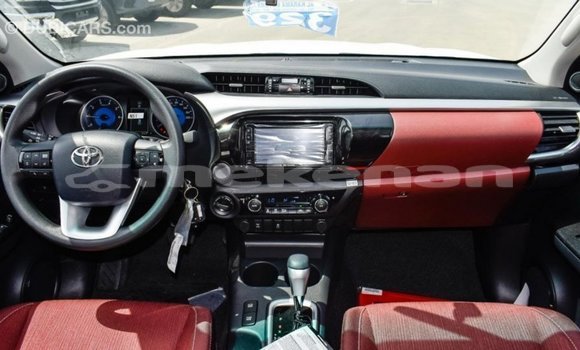 Buy Import Toyota Hilux Other Car in Import - Dubai in Aragatsotn Buy Import Toyota Hilux Other Car in Import - Dubai in Aragatsotn