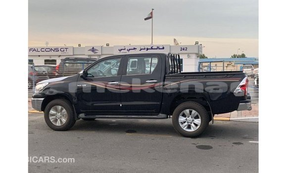 Buy Import Toyota Hilux Black Car in Import - Dubai in Aragatsotn Buy Import Toyota Hilux Black Car in Import - Dubai in Aragatsotn