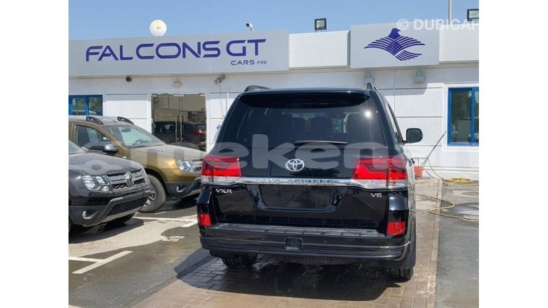 Big with watermark toyota land cruiser aragatsotn import dubai 2305