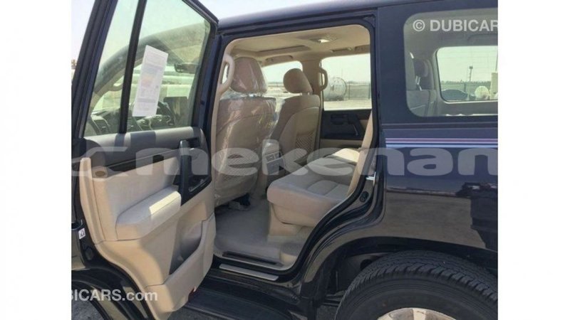 Big with watermark toyota land cruiser aragatsotn import dubai 2306