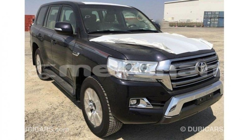 Big with watermark toyota land cruiser aragatsotn import dubai 2306