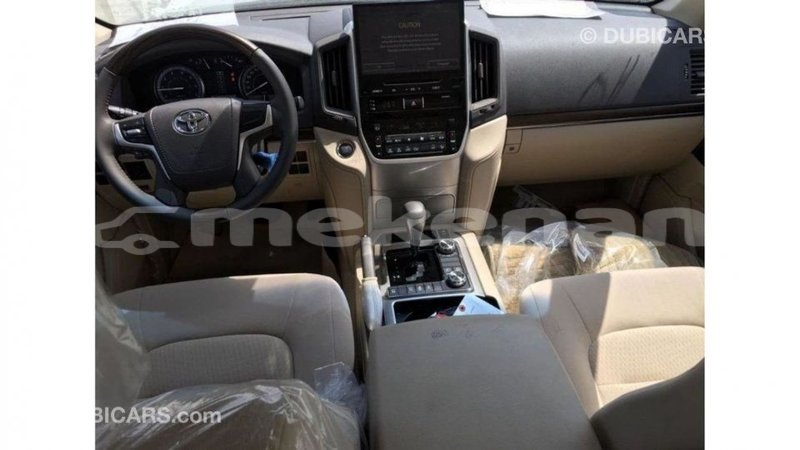 Big with watermark toyota land cruiser aragatsotn import dubai 2306