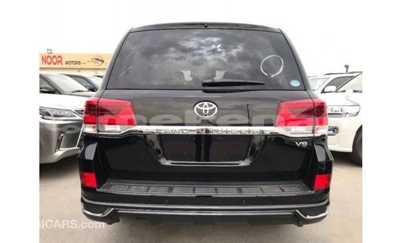 Buy Import Toyota Land Cruiser Black Car in Import - Dubai in Aragatsotn Buy Import Toyota Land Cruiser Black Car in Import - Dubai in Aragatsotn