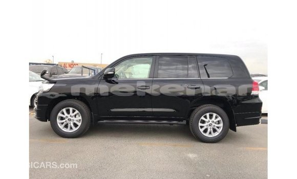 Buy Import Toyota Land Cruiser Black Car in Import - Dubai in Aragatsotn Buy Import Toyota Land Cruiser Black Car in Import - Dubai in Aragatsotn