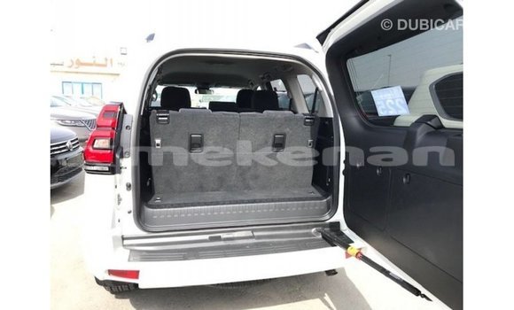 Buy Import Toyota Prado White Car in Import - Dubai in Aragatsotn Buy Import Toyota Prado White Car in Import - Dubai in Aragatsotn