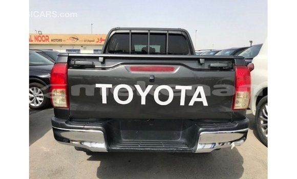 Buy Import Toyota Hilux Black Car in Import - Dubai in Aragatsotn Buy Import Toyota Hilux Black Car in Import - Dubai in Aragatsotn
