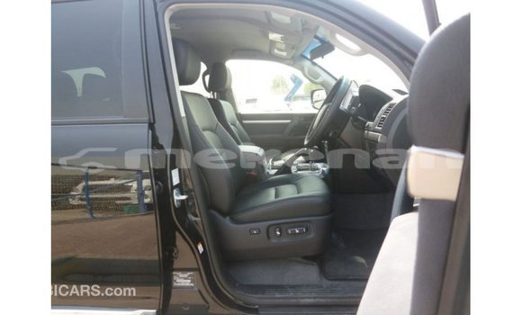 Buy Import Toyota Land Cruiser Black Car in Import - Dubai in Aragatsotn Buy Import Toyota Land Cruiser Black Car in Import - Dubai in Aragatsotn
