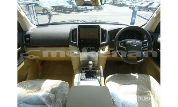 Buy Import Toyota Land Cruiser Black Car in Import - Dubai in Aragatsotn Buy Import Toyota Land Cruiser Black Car in Import - Dubai in Aragatsotn