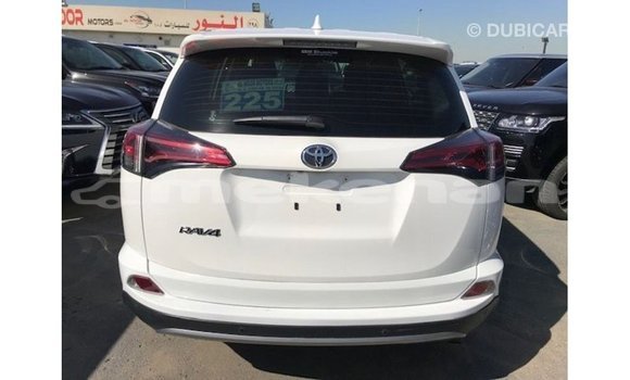 Buy Import Toyota 4Runner White Car in Import - Dubai in Aragatsotn Buy Import Toyota 4Runner White Car in Import - Dubai in Aragatsotn