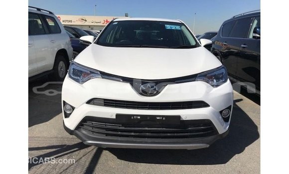 Buy Import Toyota 4Runner White Car in Import - Dubai in Aragatsotn Buy Import Toyota 4Runner White Car in Import - Dubai in Aragatsotn
