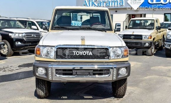 Buy Import Toyota Land Cruiser Beige Car in Import - Dubai in Aragatsotn Buy Import Toyota Land Cruiser Beige Car in Import - Dubai in Aragatsotn