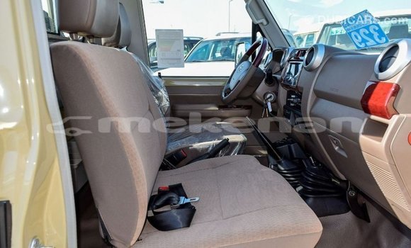 Buy Import Toyota Land Cruiser Beige Car in Import - Dubai in Aragatsotn Buy Import Toyota Land Cruiser Beige Car in Import - Dubai in Aragatsotn