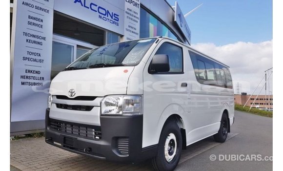 Buy Import Toyota Hiace White Car in Import - Dubai in Aragatsotn Buy Import Toyota Hiace White Car in Import - Dubai in Aragatsotn