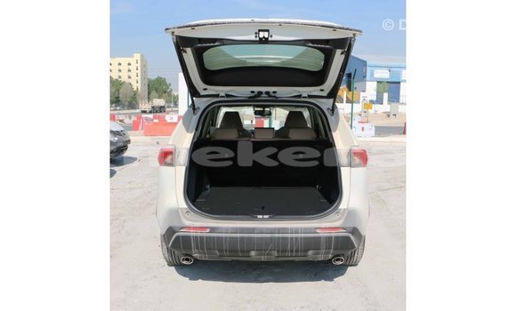 Buy Import Toyota 4Runner White Car in Import - Dubai in Aragatsotn Buy Import Toyota 4Runner White Car in Import - Dubai in Aragatsotn