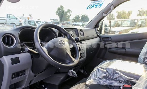 Buy Import Nissan Urvan White Car in Import - Dubai in Aragatsotn Buy Import Nissan Urvan White Car in Import - Dubai in Aragatsotn