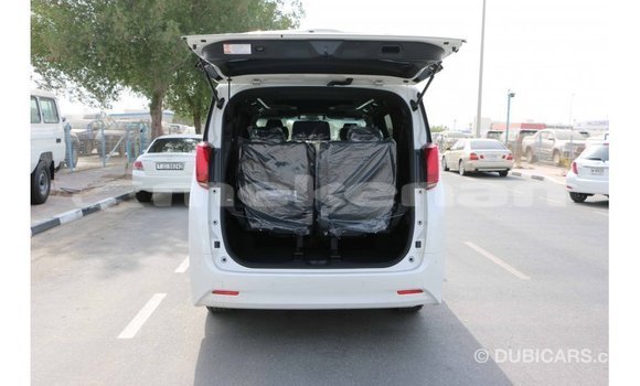 Buy Import Toyota Alphard White Car in Import - Dubai in Aragatsotn Buy Import Toyota Alphard White Car in Import - Dubai in Aragatsotn