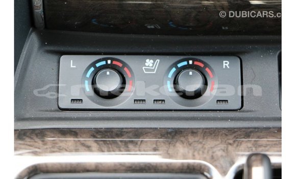 Buy Import Toyota Alphard White Car in Import - Dubai in Aragatsotn Buy Import Toyota Alphard White Car in Import - Dubai in Aragatsotn