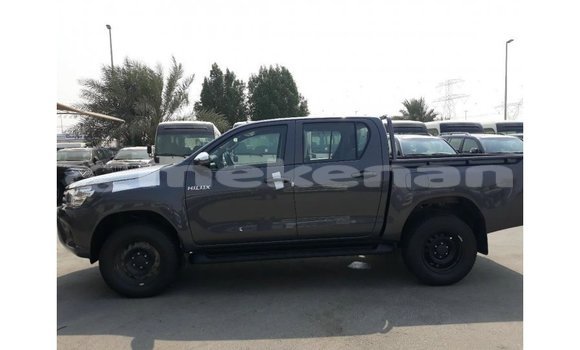 Buy Import Toyota Hilux Black Car in Import - Dubai in Aragatsotn Buy Import Toyota Hilux Black Car in Import - Dubai in Aragatsotn