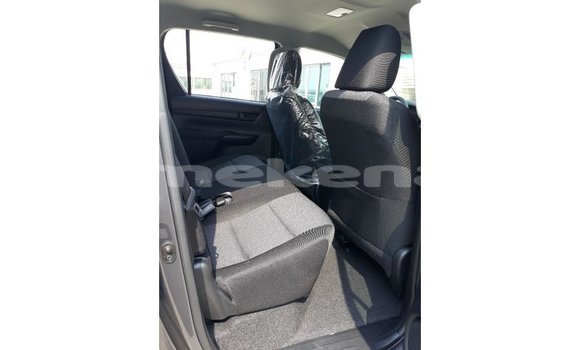 Buy Import Toyota Hilux Black Car in Import - Dubai in Aragatsotn Buy Import Toyota Hilux Black Car in Import - Dubai in Aragatsotn