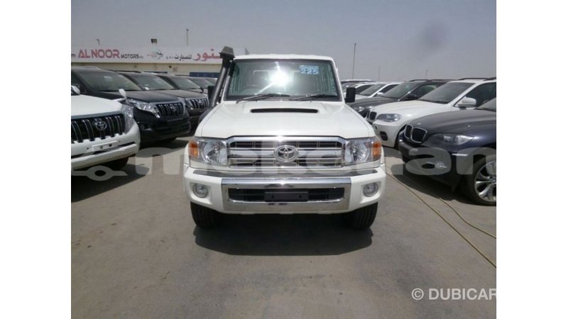 Big with watermark toyota land cruiser aragatsotn import dubai 2335