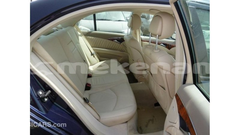 Big with watermark mercedes benz 200 aragatsotn import dubai 2336