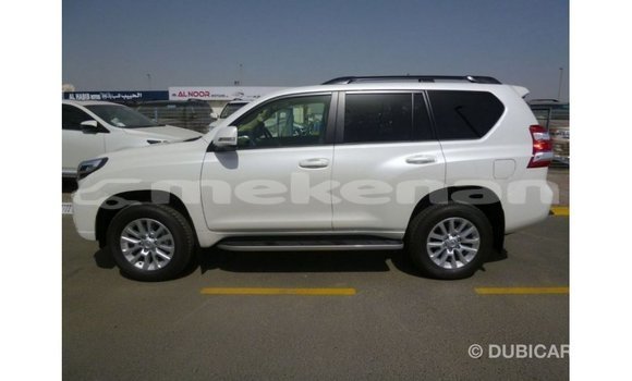 Buy Import Toyota Prado White Car in Import - Dubai in Aragatsotn Buy Import Toyota Prado White Car in Import - Dubai in Aragatsotn