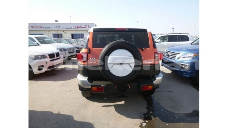 Big with watermark toyota fj cruiser aragatsotn import dubai 2339