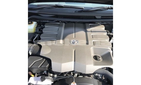 Buy Import Toyota Land Cruiser Black Car in Import - Dubai in Aragatsotn Buy Import Toyota Land Cruiser Black Car in Import - Dubai in Aragatsotn