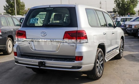 Buy Import Toyota Land Cruiser Other Car in Import - Dubai in Aragatsotn Buy Import Toyota Land Cruiser Other Car in Import - Dubai in Aragatsotn