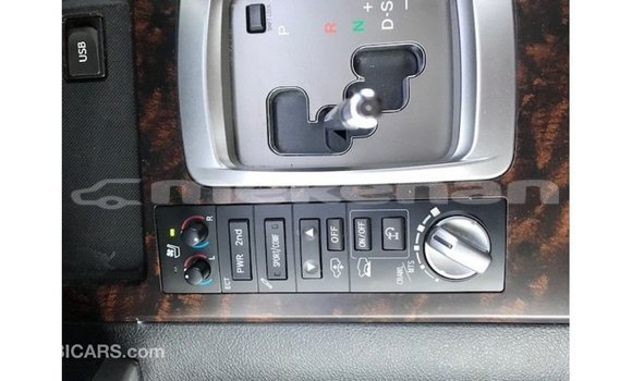 Buy Import Toyota Land Cruiser White Car in Import - Dubai in Aragatsotn Buy Import Toyota Land Cruiser White Car in Import - Dubai in Aragatsotn