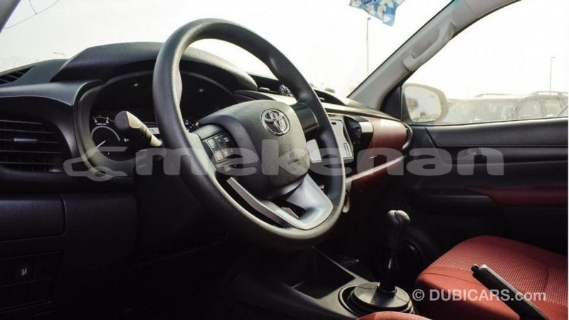 Big with watermark toyota hilux aragatsotn import dubai 2347