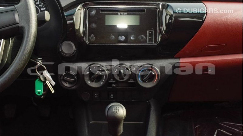 Big with watermark toyota hilux aragatsotn import dubai 2347