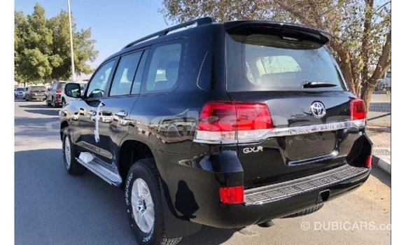 Buy Import Toyota Land Cruiser Black Car in Import - Dubai in Aragatsotn Buy Import Toyota Land Cruiser Black Car in Import - Dubai in Aragatsotn