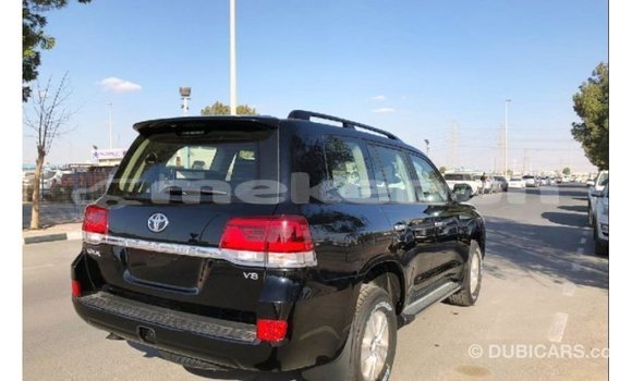 Buy Import Toyota Land Cruiser Black Car in Import - Dubai in Aragatsotn Buy Import Toyota Land Cruiser Black Car in Import - Dubai in Aragatsotn