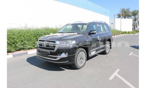 Buy Import Toyota Land Cruiser Black Car in Import - Dubai in Aragatsotn Buy Import Toyota Land Cruiser Black Car in Import - Dubai in Aragatsotn