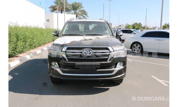 Buy Import Toyota Land Cruiser Black Car in Import - Dubai in Aragatsotn Buy Import Toyota Land Cruiser Black Car in Import - Dubai in Aragatsotn