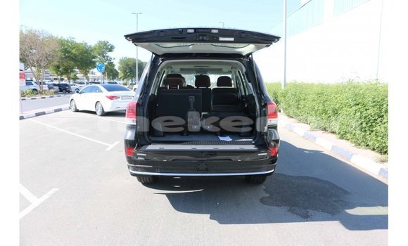 Buy Import Toyota Land Cruiser Black Car in Import - Dubai in Aragatsotn Buy Import Toyota Land Cruiser Black Car in Import - Dubai in Aragatsotn