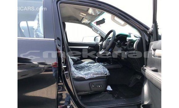 Buy Import Toyota Hilux Black Car in Import - Dubai in Aragatsotn Buy Import Toyota Hilux Black Car in Import - Dubai in Aragatsotn