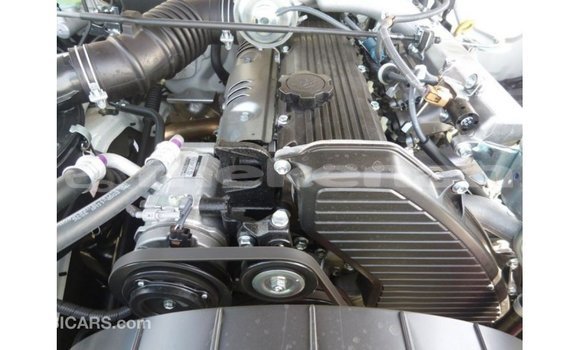 Buy Import Toyota Land Cruiser White Car in Import - Dubai in Aragatsotn Buy Import Toyota Land Cruiser White Car in Import - Dubai in Aragatsotn