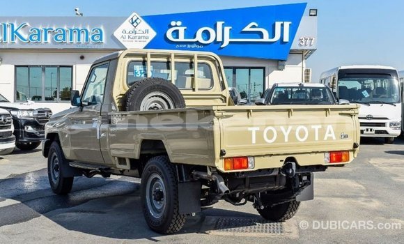 Buy Import Toyota Land Cruiser Beige Car in Import - Dubai in Aragatsotn Buy Import Toyota Land Cruiser Beige Car in Import - Dubai in Aragatsotn