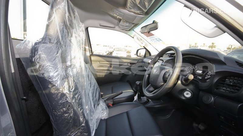 Big with watermark toyota hilux aragatsotn import dubai 2369